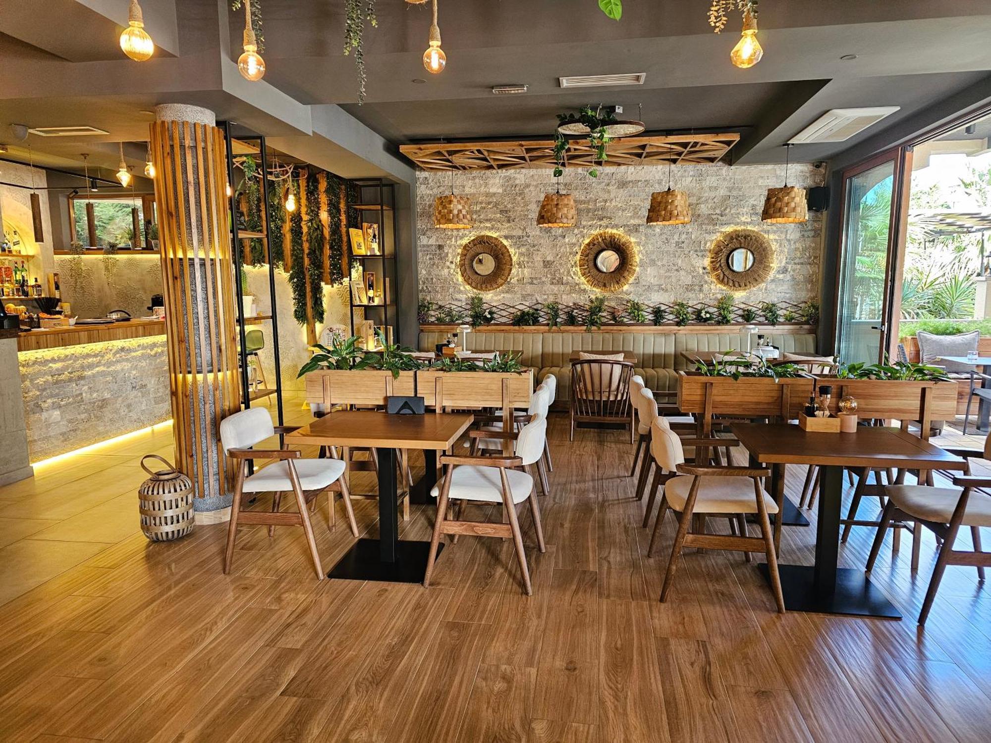 Lacasa Apartments & Restaurant Ούλτσιν Εξωτερικό φωτογραφία